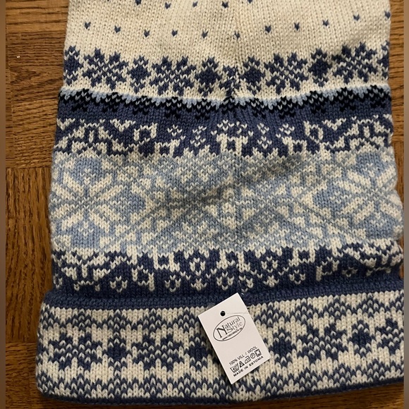 Estonian 100% Wool Long-Tailed Hat Scarf Combo – Cream Blue – Made in Estonia - Picture 6 of 12